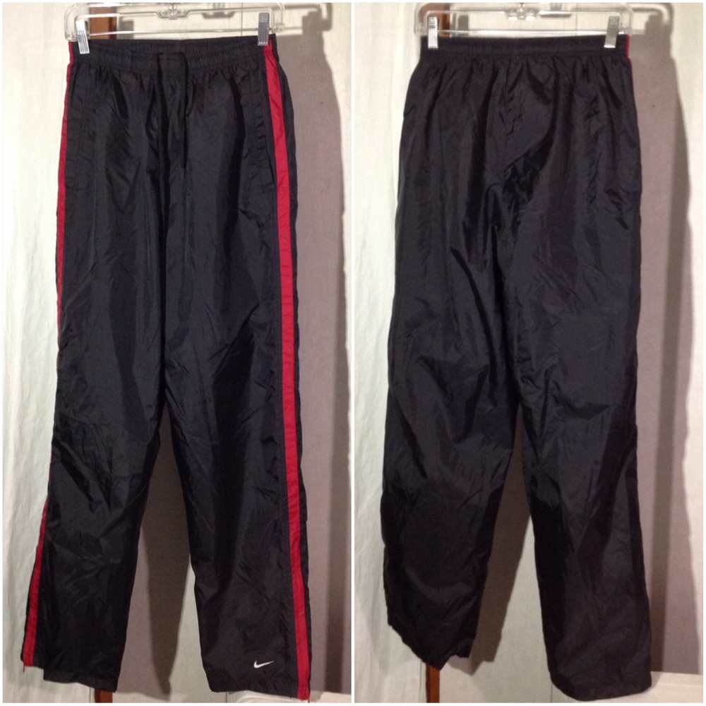 Women's Size M Nike Track Jogger Pants